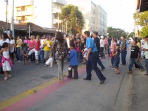 Imagem 11 de 39  -  16 kB