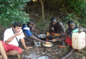 Dovani - Guin&eacute;-Bissau - Hora do Rango